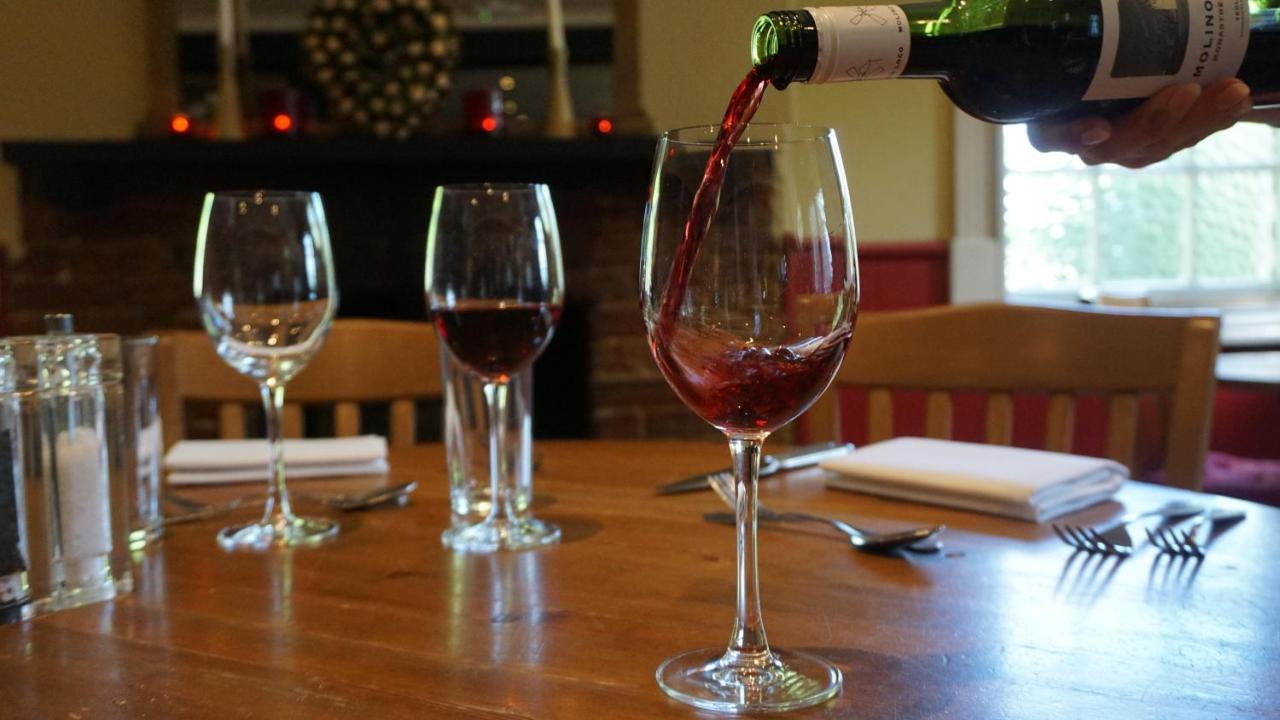 The Bull Hotel Maidstone/Sevenoaks Wrotham Ngoại thất bức ảnh